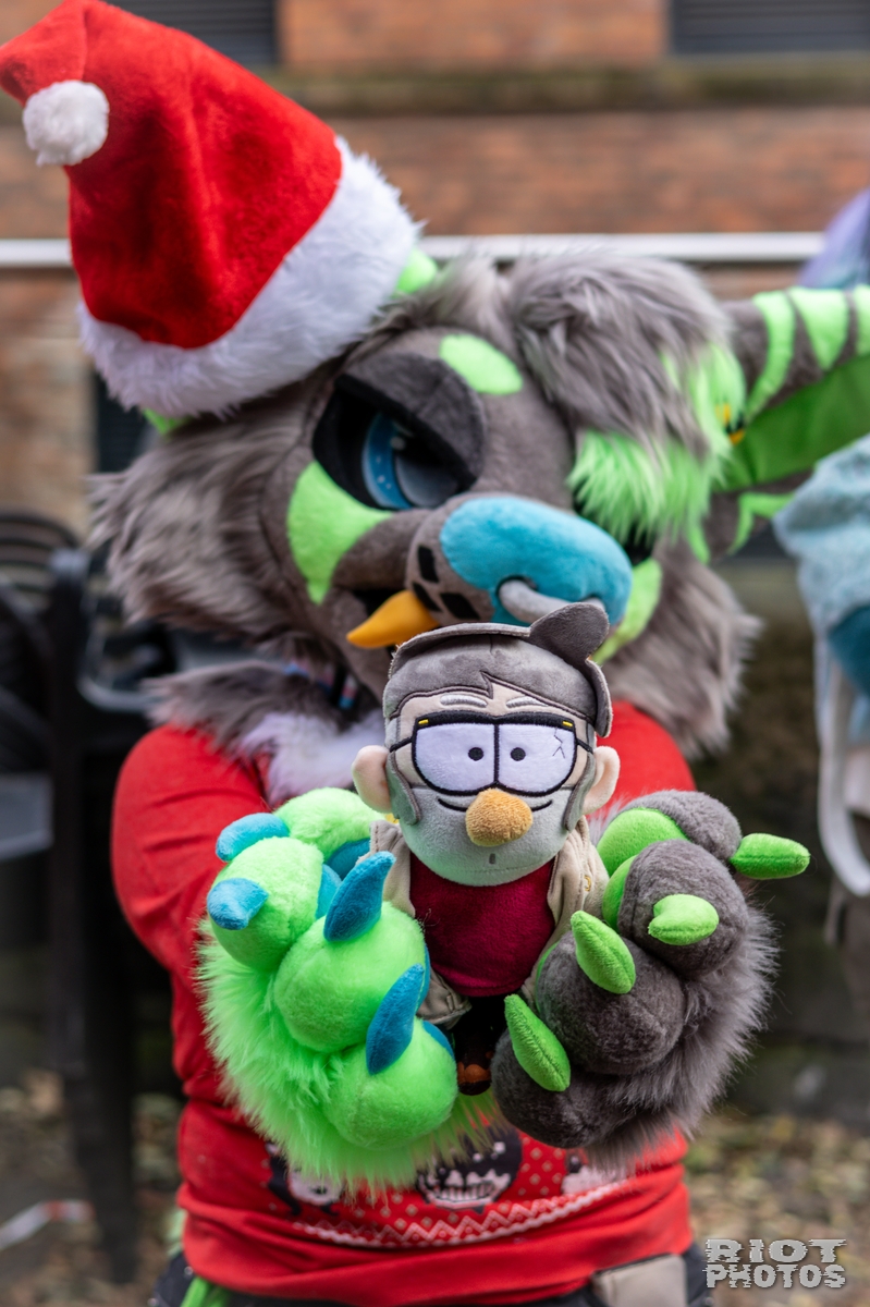 2024-12-15 MancFurs-202412-035.jpg