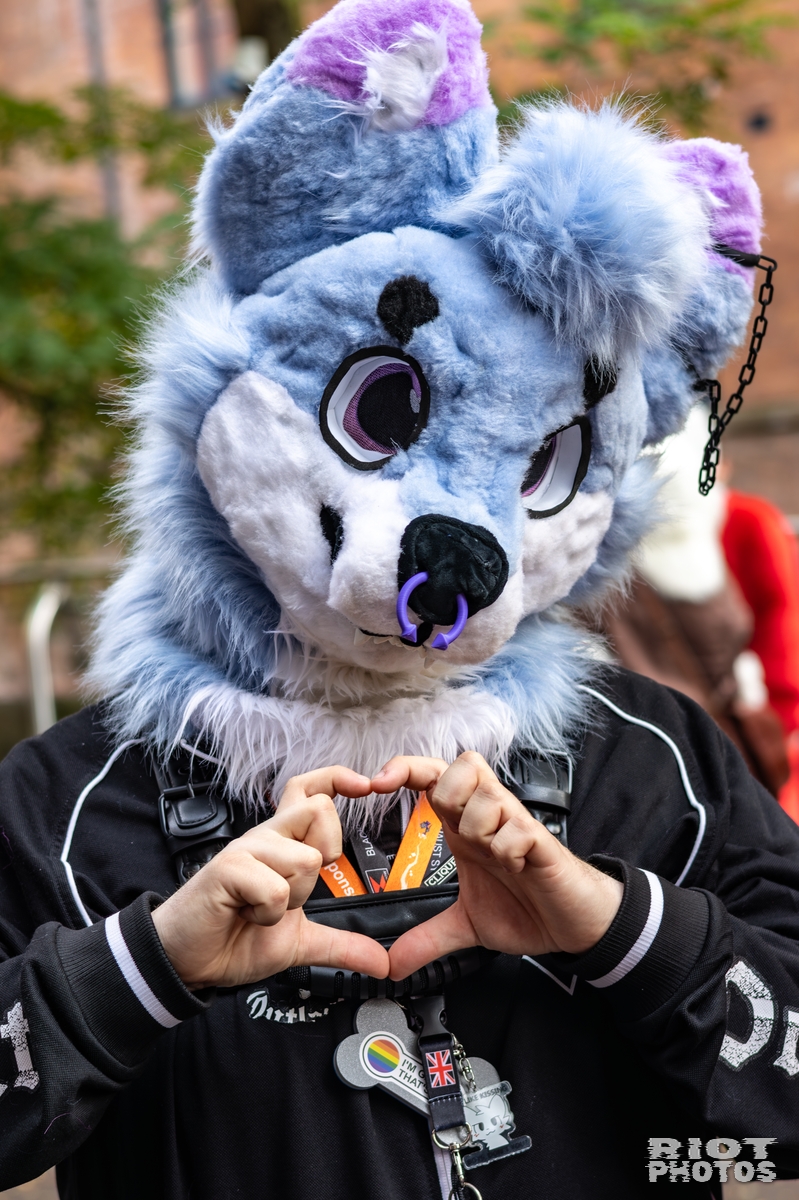 2025-10-11 MancFurs-202510-028.jpg