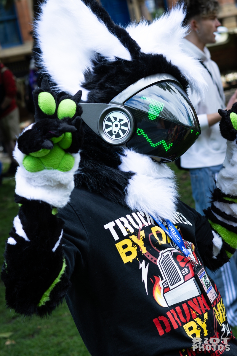 2026-06-13 MancFurs-202606-089.jpg