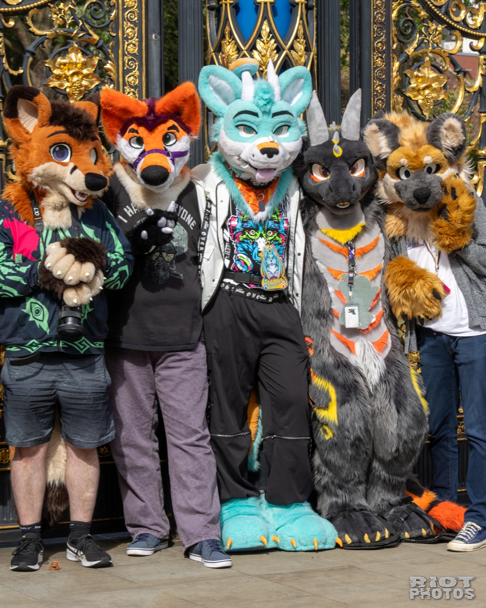 2025-08-31 WarringtonFurs-019.jpg