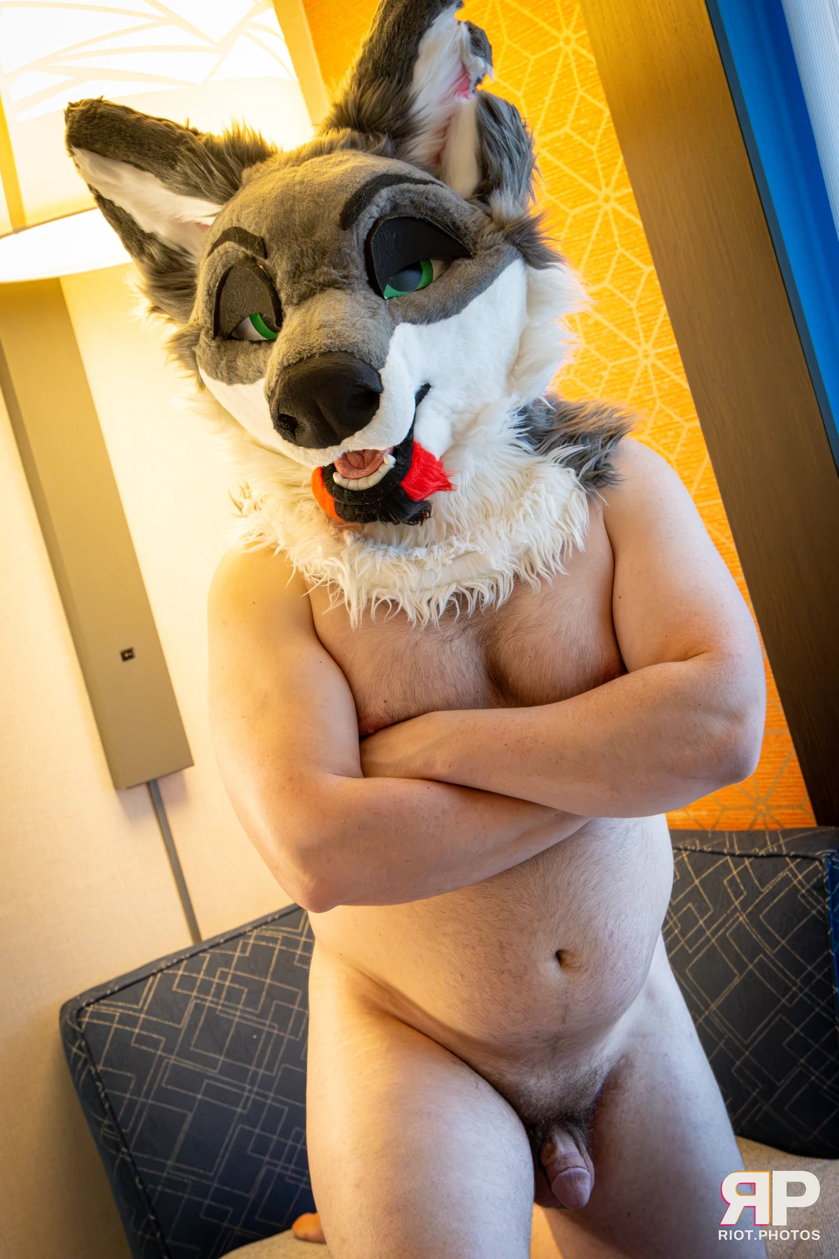 Homanu - furry & pup photography by Fluffy Riot - photo 8