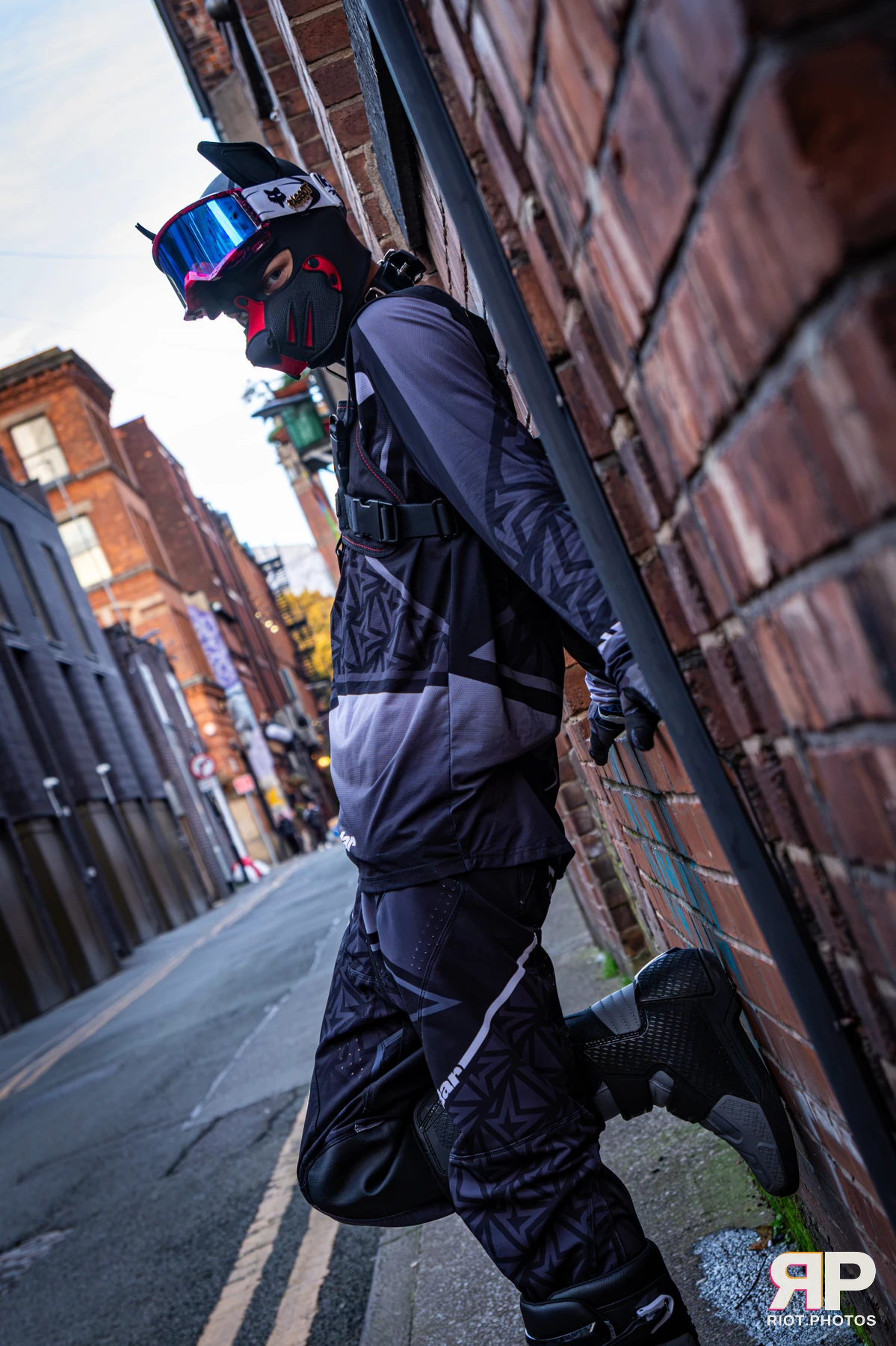 Mace - furry & pup photography by Fluffy Riot - photo 5