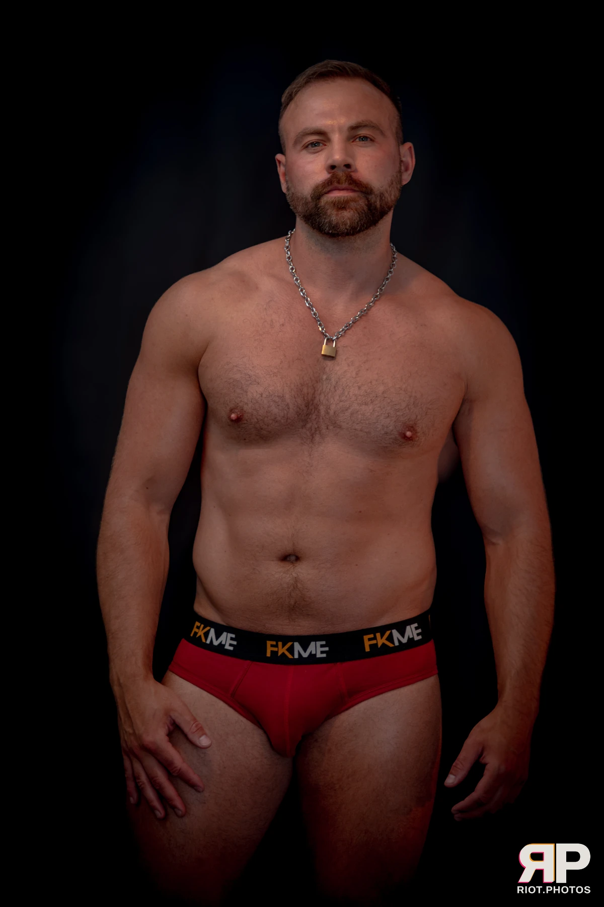 MrBritainX — furry & pup photography by Fluffy Riot — photo 7