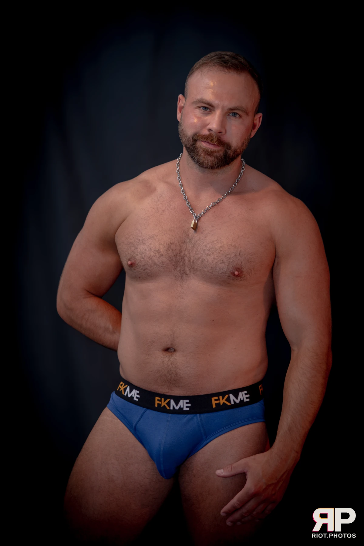 MrBritainX — furry & pup photography by Fluffy Riot — photo 11