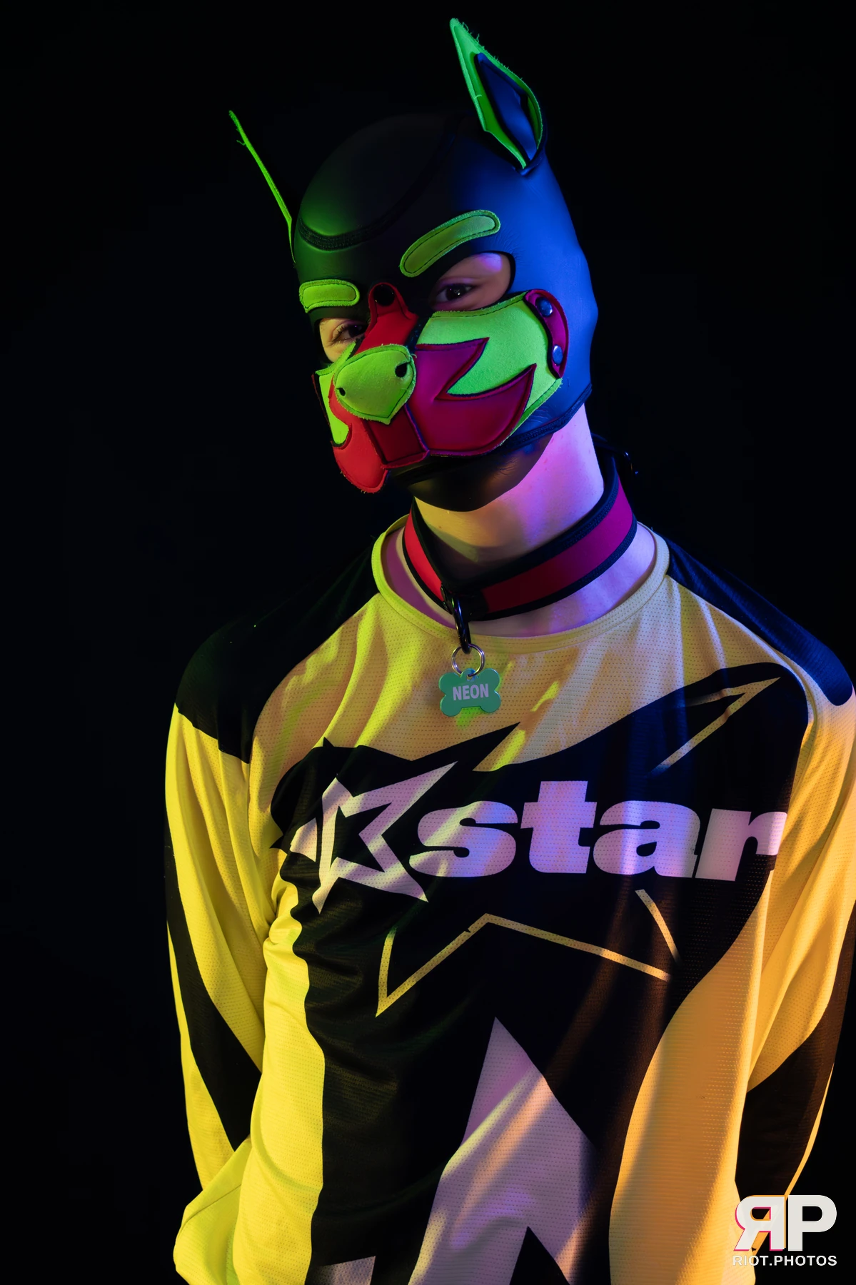Neon Puppy — furry & pup photography by Fluffy Riot — photo 2