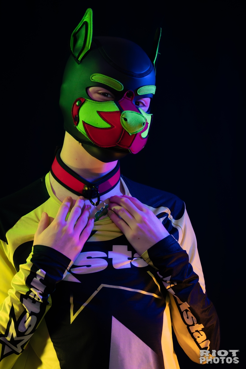 2025-11-22 Neon-009.jpg