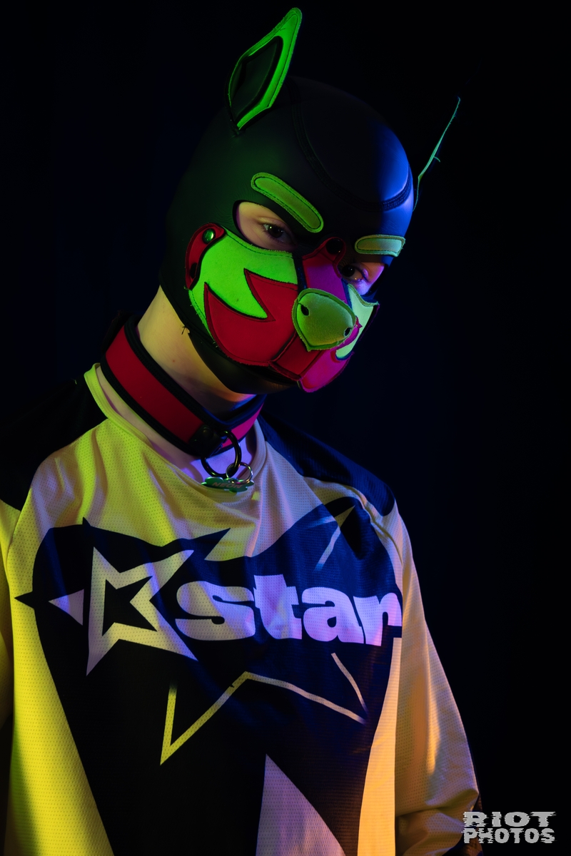 2025-11-22 Neon-010.jpg