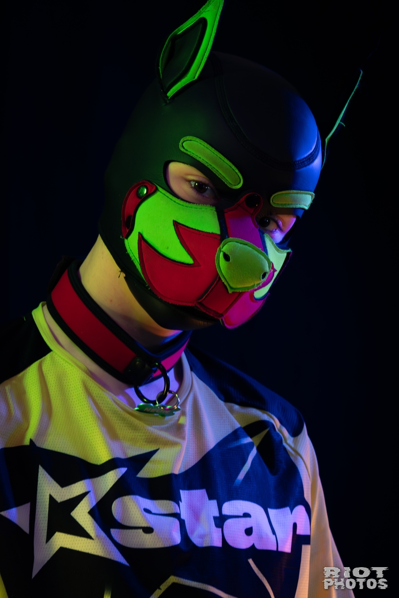 2025-11-22 Neon-011.jpg
