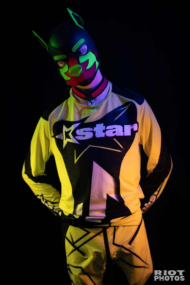 2025-11-22 Neon-014.jpg