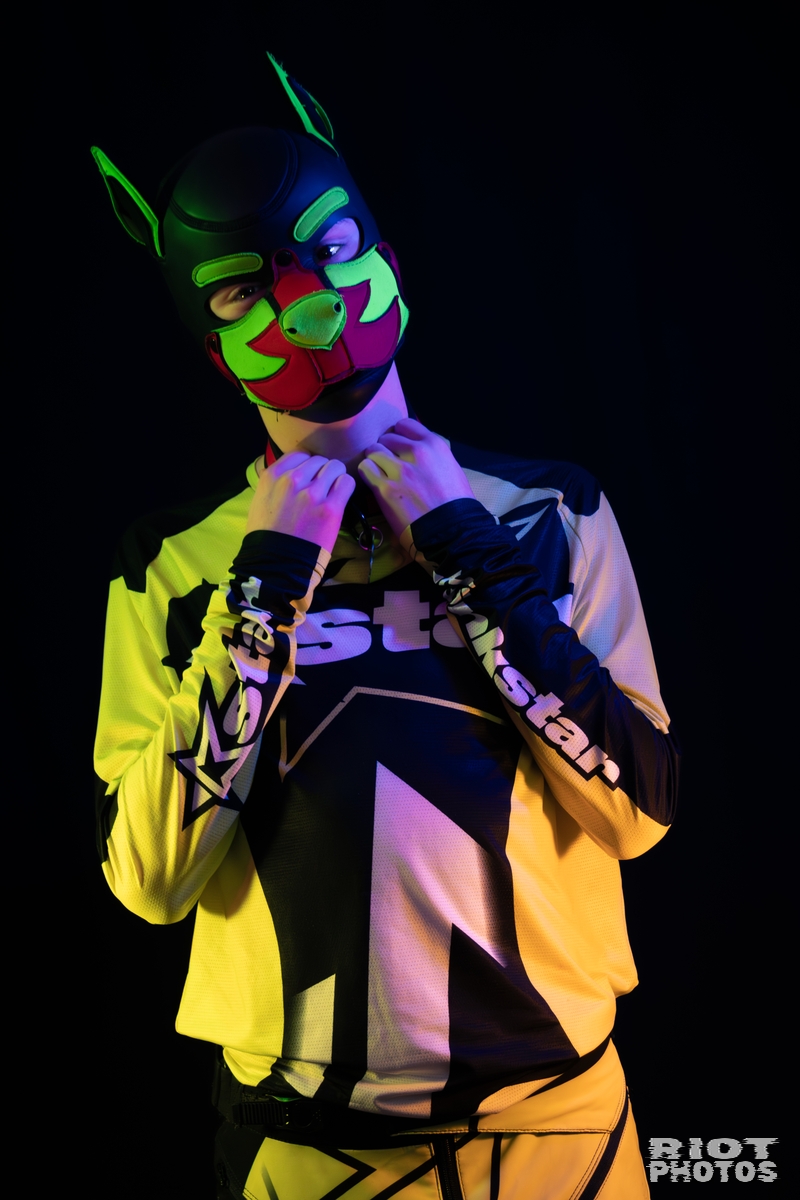 2025-11-22 Neon-015.jpg