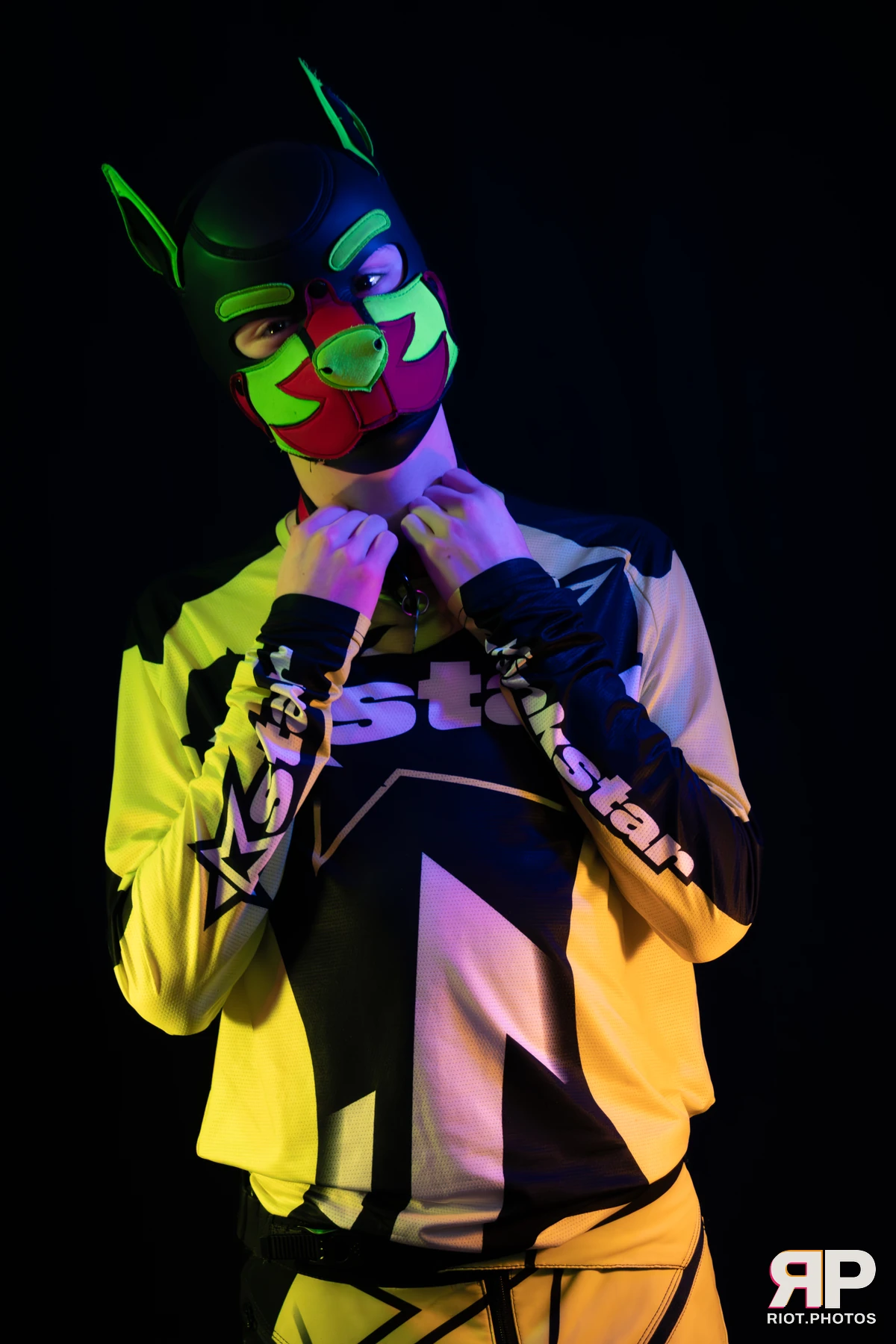Neon Puppy — furry & pup photography by Fluffy Riot — photo 16
