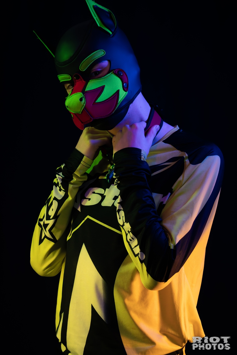 2025-11-22 Neon-016.jpg