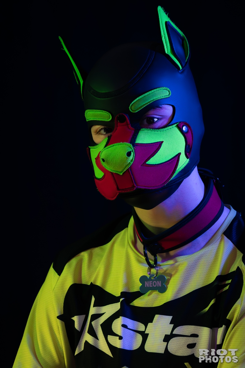 2025-11-22 Neon-018.jpg