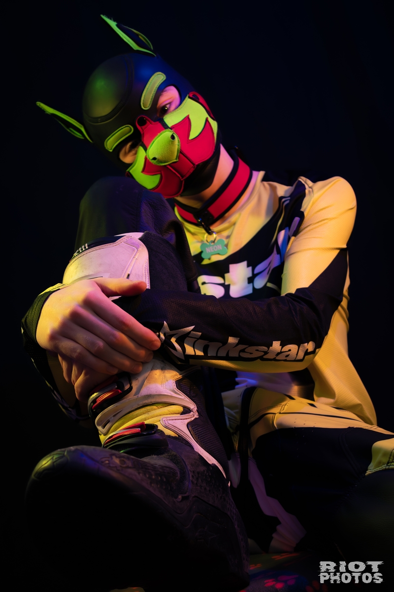 2025-11-22 Neon-024.jpg