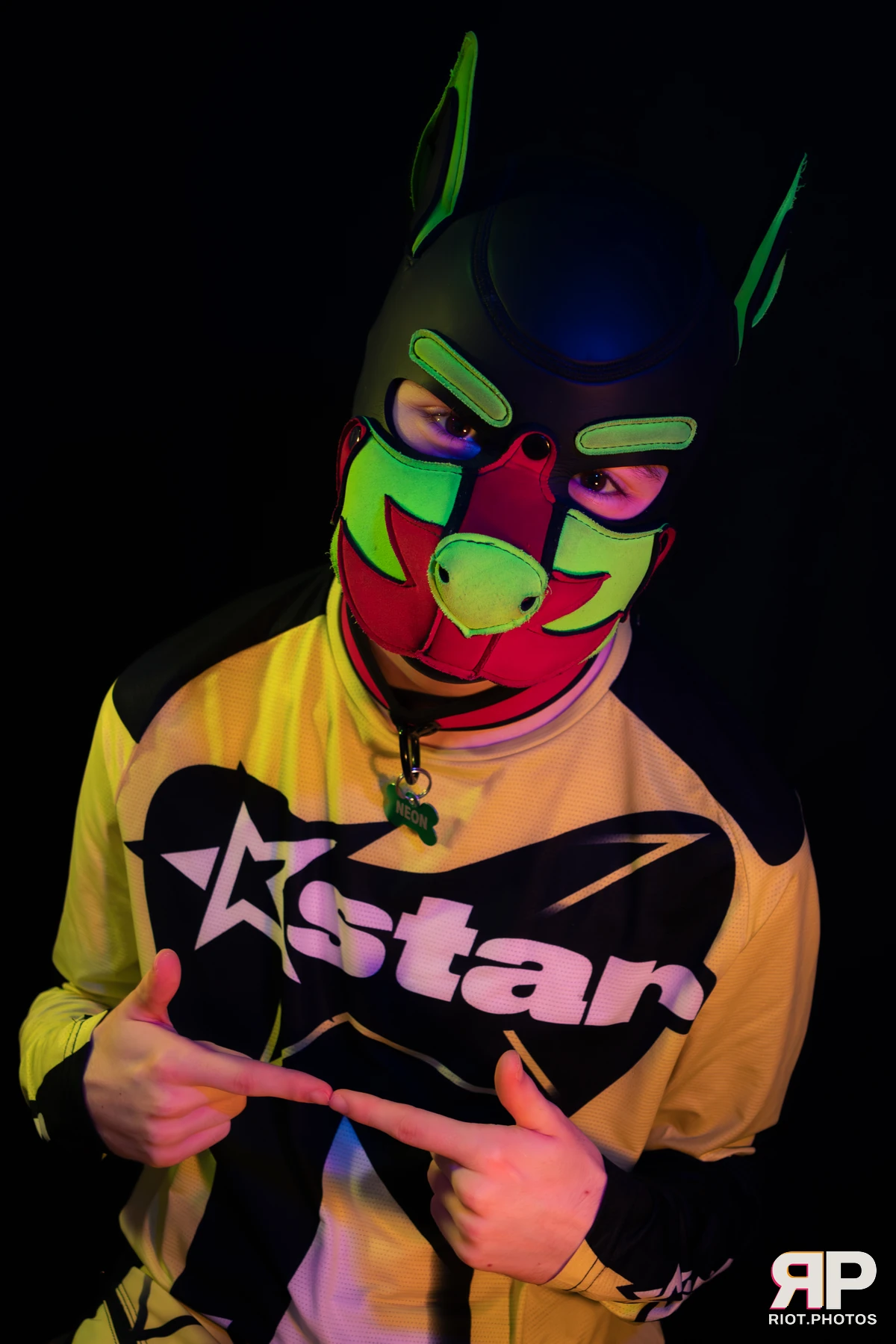 Neon Puppy — furry & pup photography by Fluffy Riot — photo 29