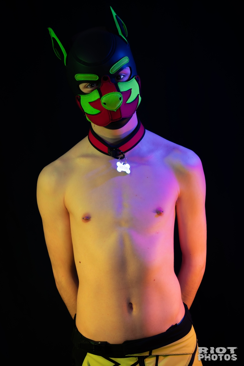 2025-11-22 Neon-032.jpg