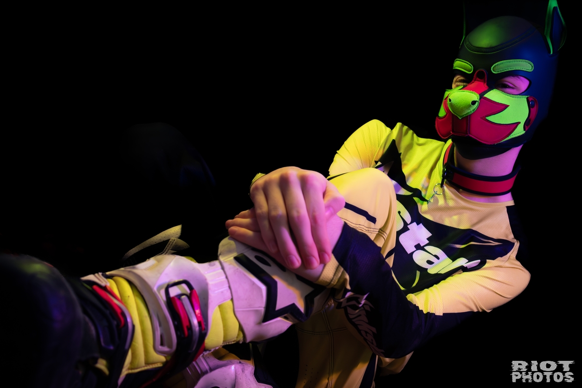 2025-11-22 Neon-037.jpg