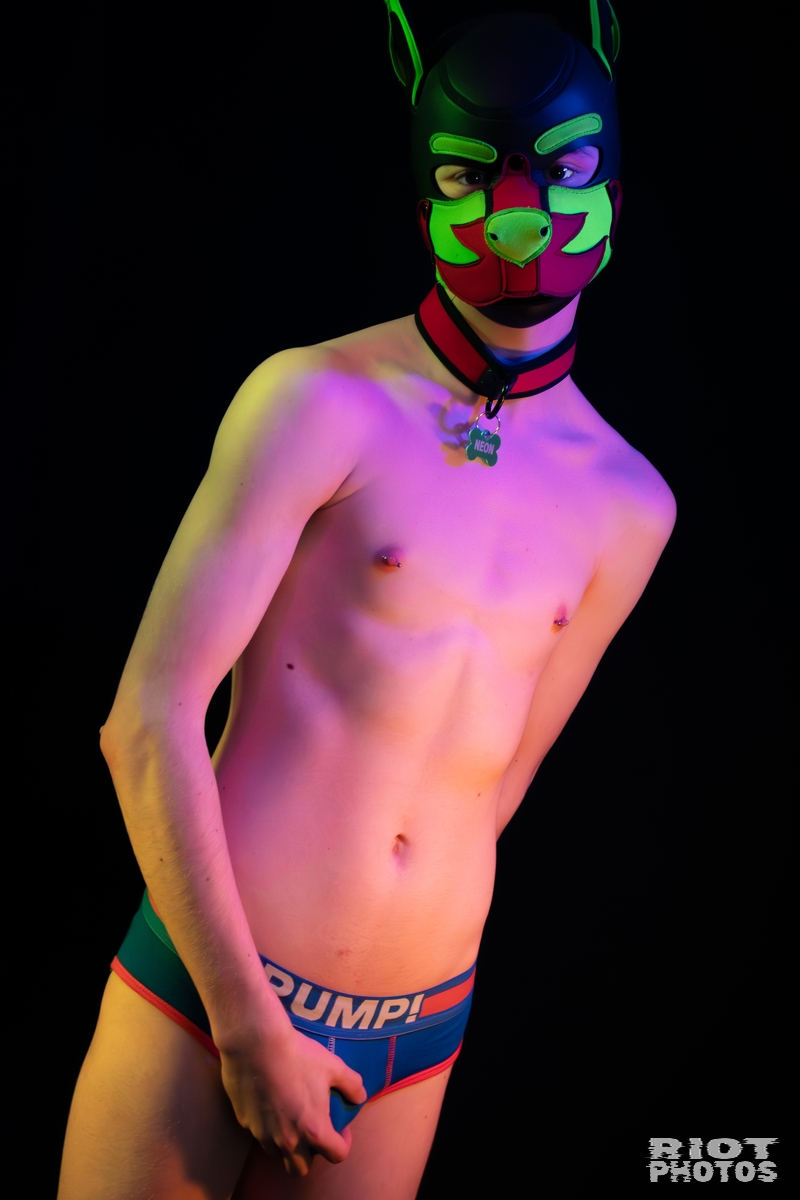 2025-11-22 Neon-048.jpg