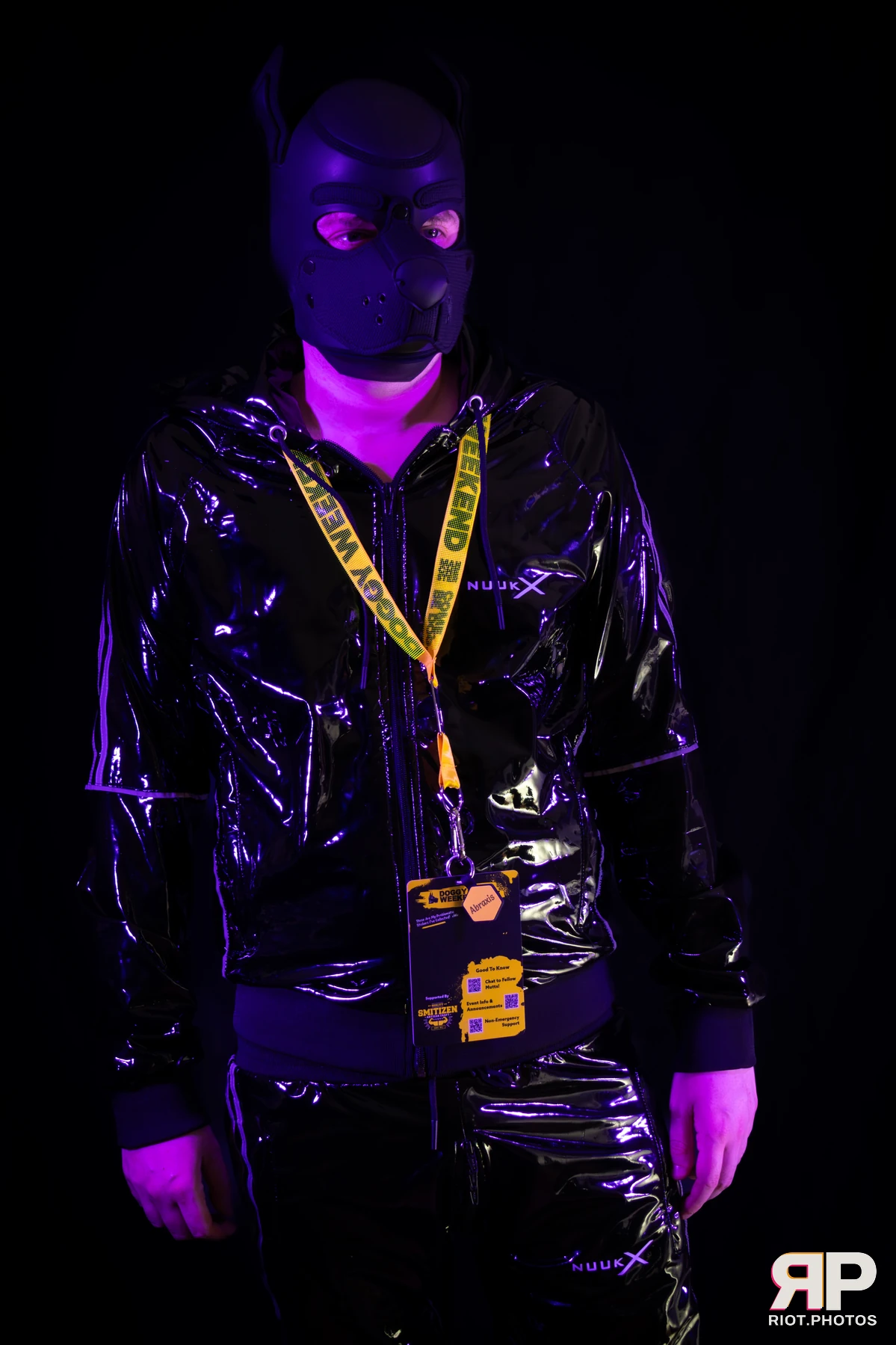 Pup Abraxis — furry & pup photography by Fluffy Riot — photo 2