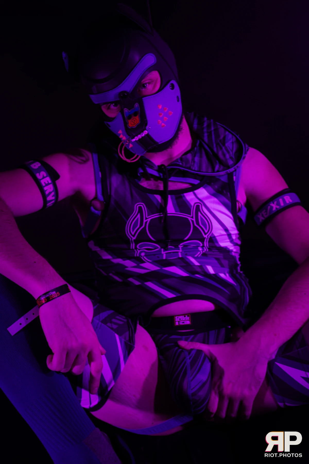 Atlas — furry & pup photography by Fluffy Riot — photo 26