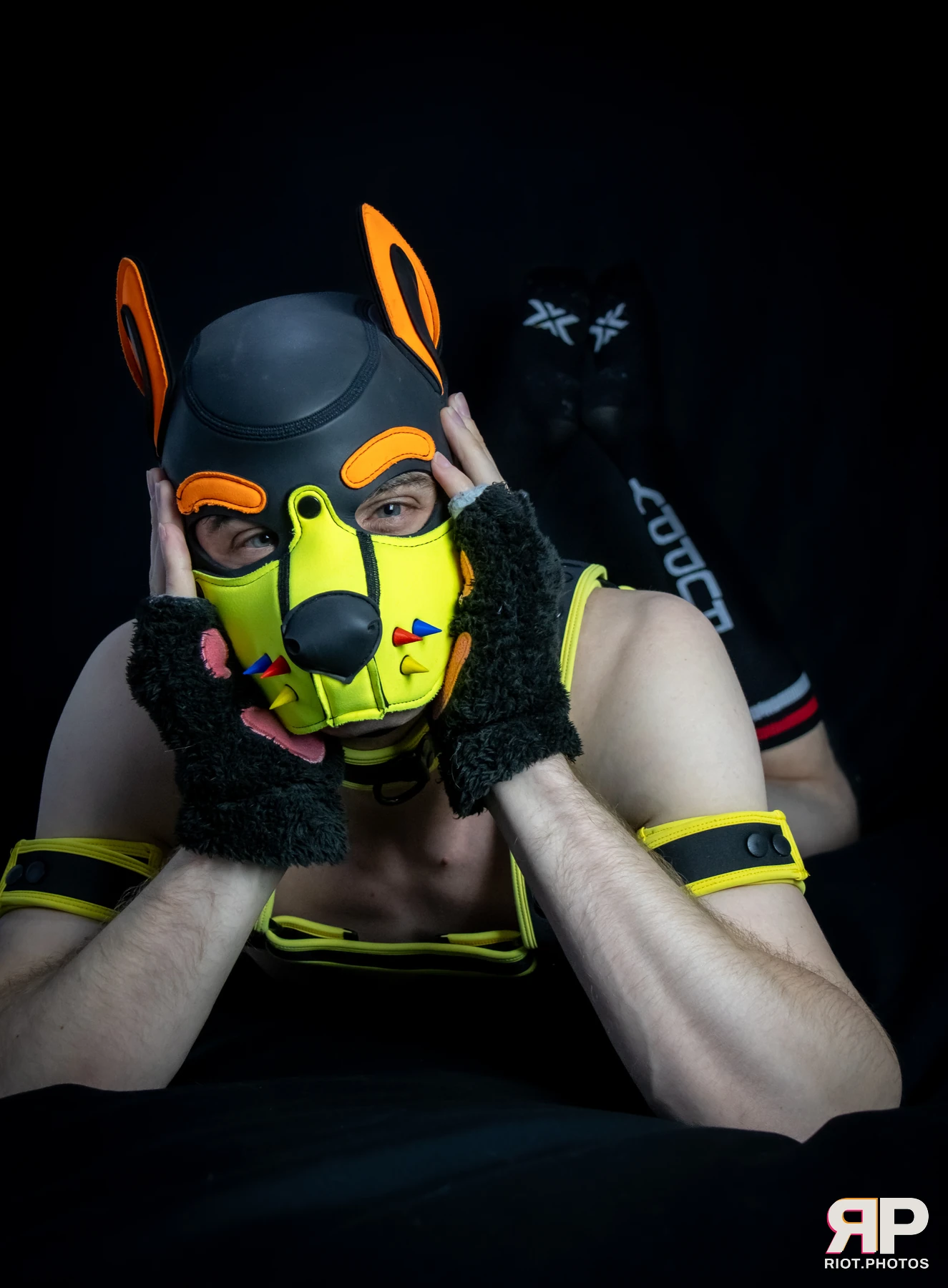 Pup Peanuts — furry & pup photography by Fluffy Riot — photo 49