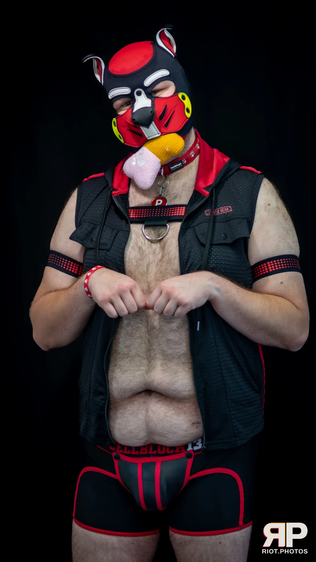 Pup Pixel — furry & pup photography by Fluffy Riot — photo 11