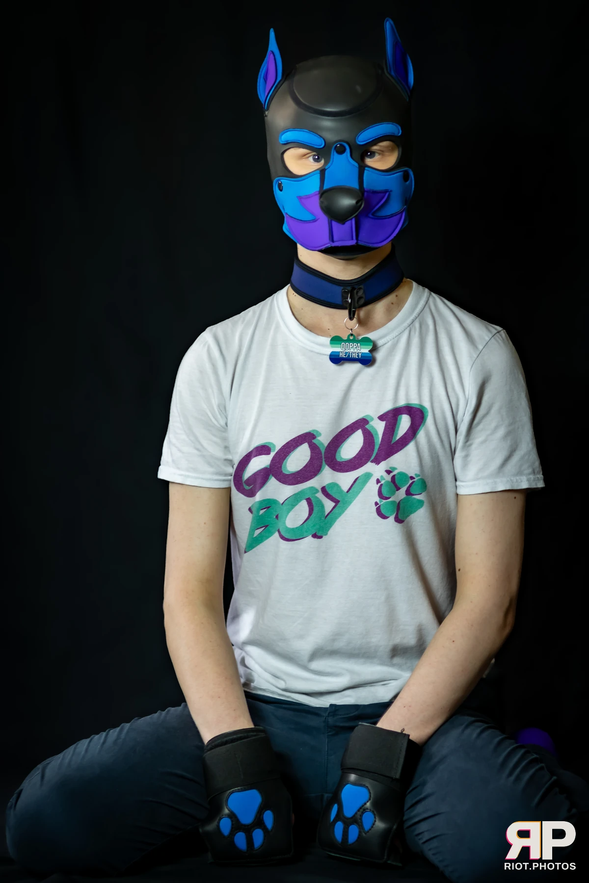 Pup Qoppa — furry & pup photography by Fluffy Riot — photo 6