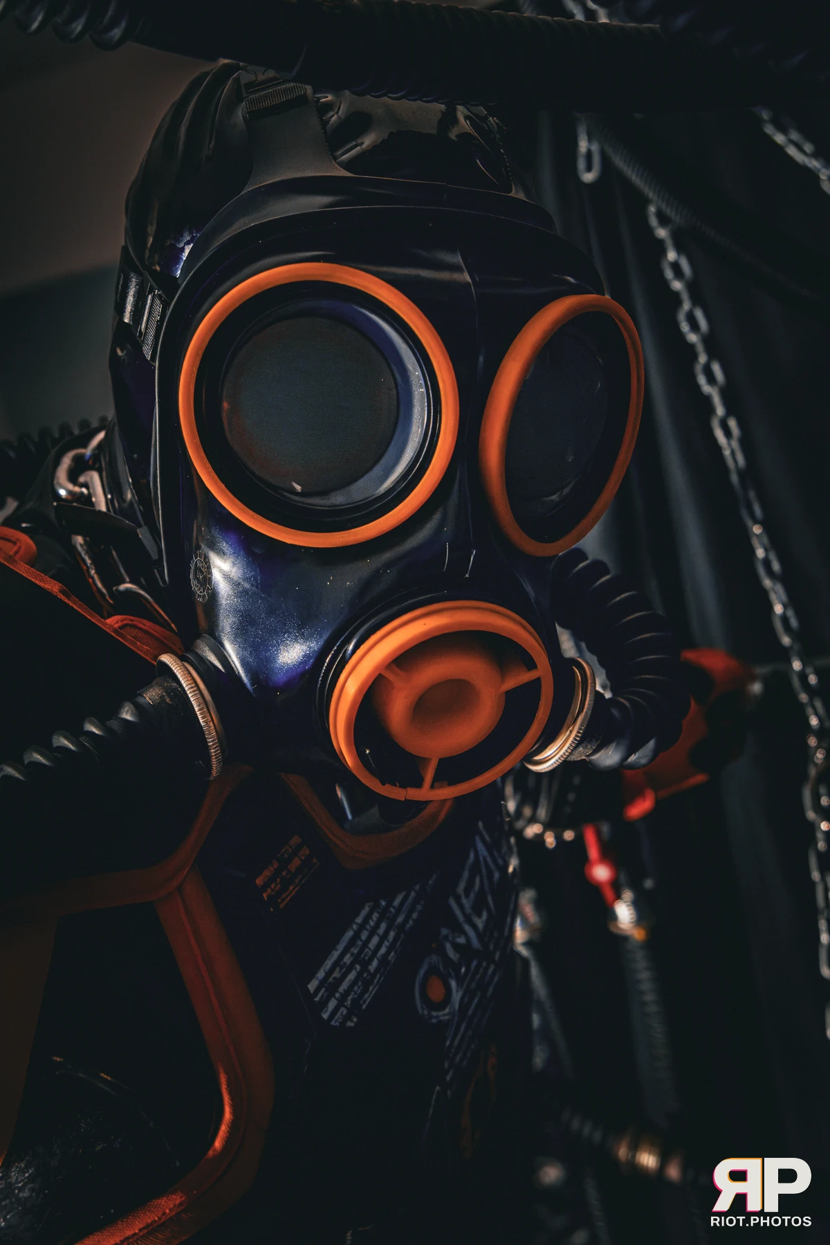 RubberSeduction - furry & pup photography by Fluffy Riot - photo 29