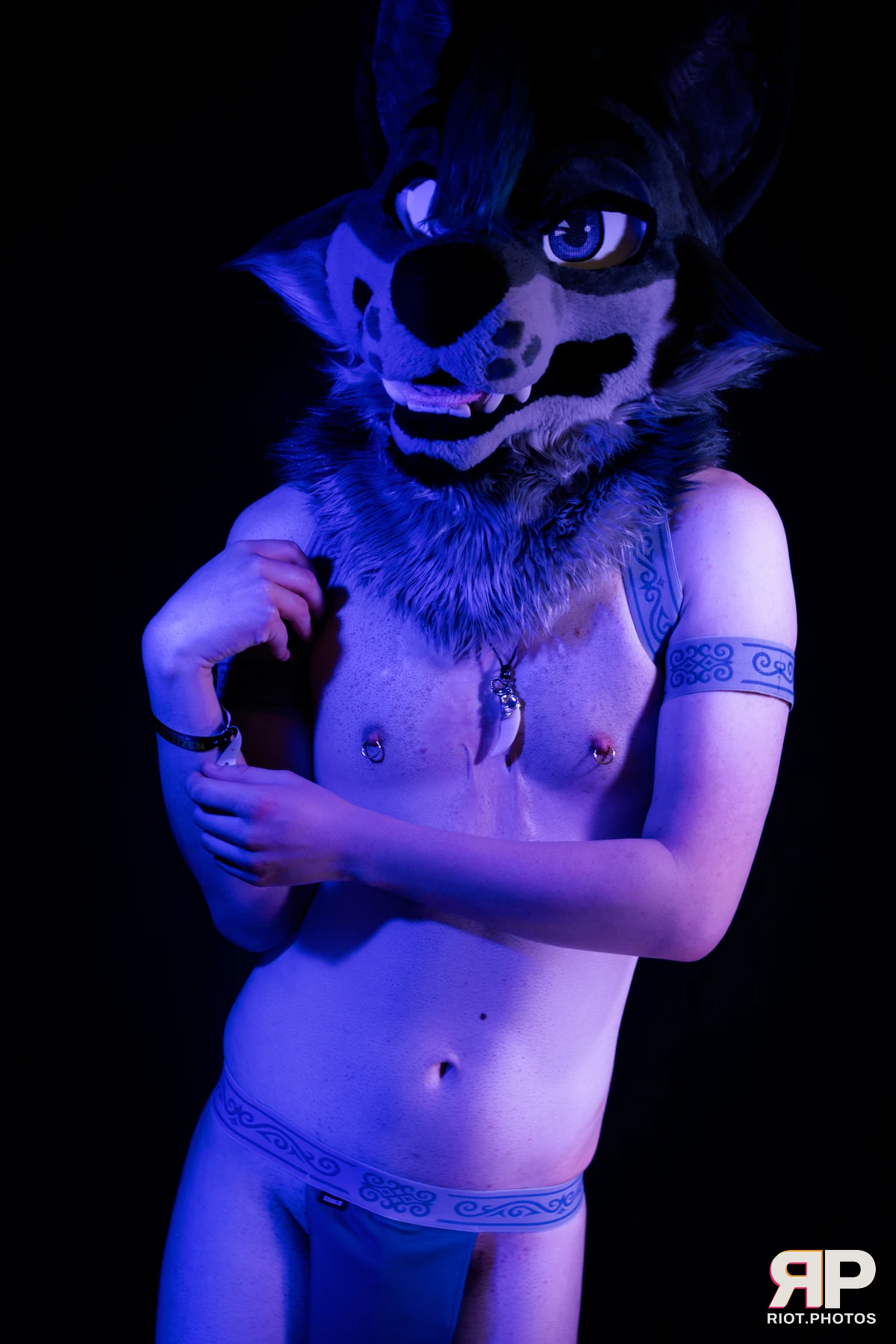 Salerei — furry & pup photography by Fluffy Riot — photo 93