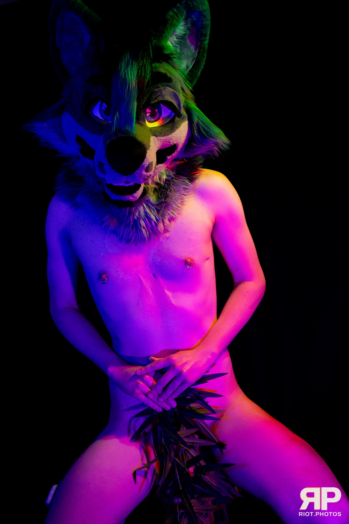 Salerei — furry & pup photography by Fluffy Riot — photo 42