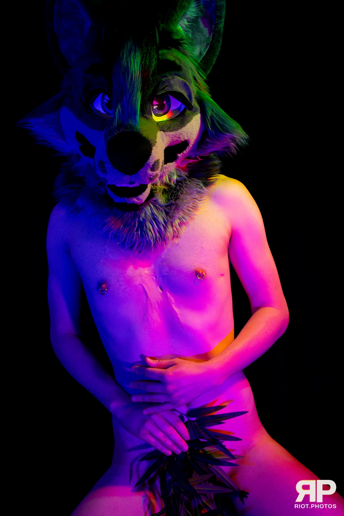 Salerei — furry & pup photography by Fluffy Riot — photo 43