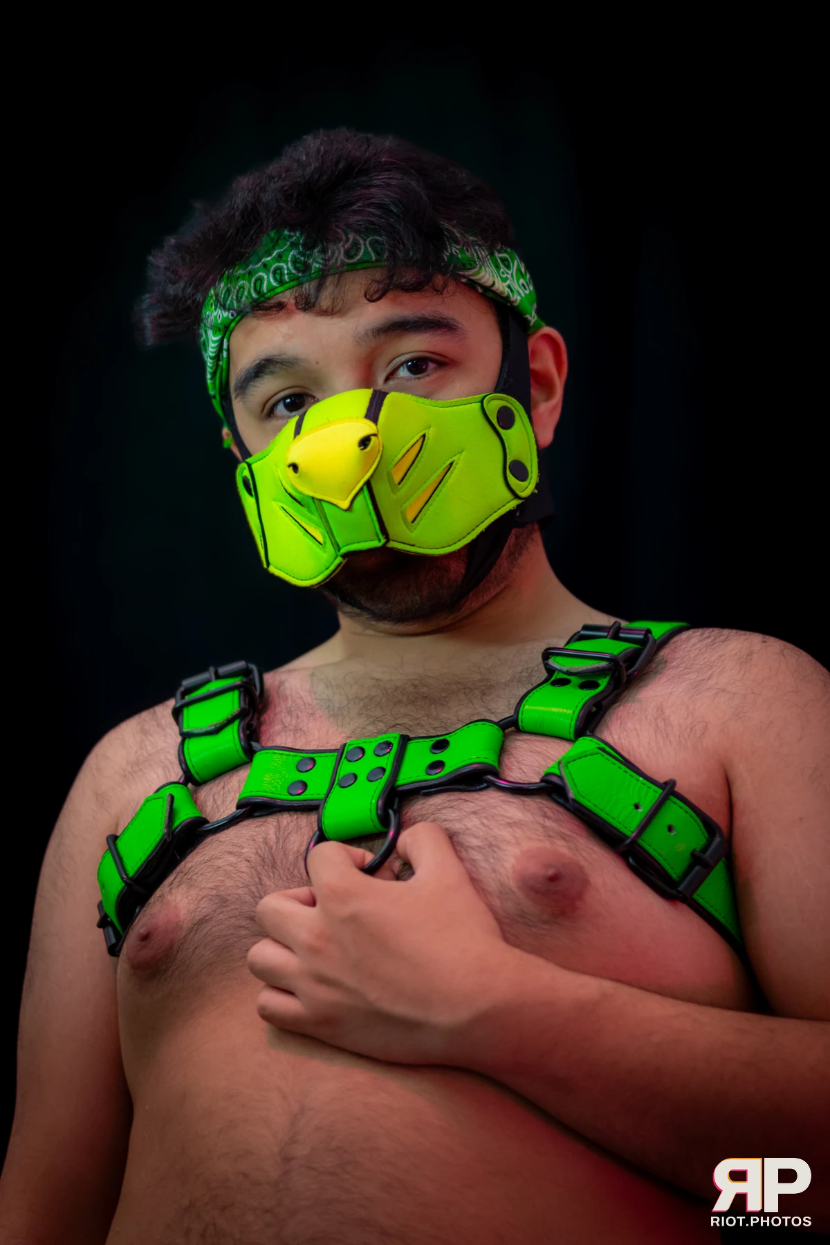 Pup Scritch — furry & pup photography by Fluffy Riot — photo 14