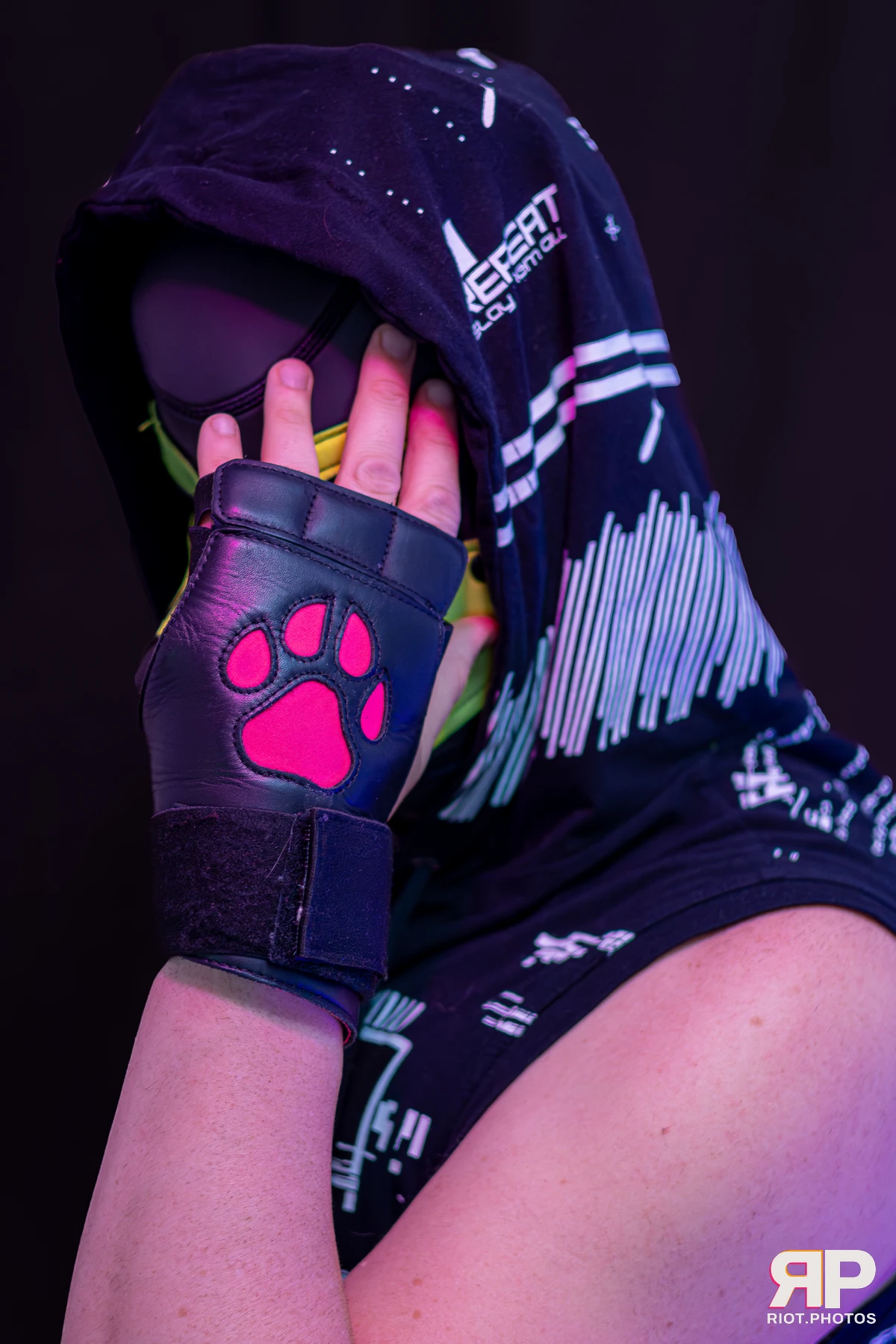 Tezzy Pup — furry & pup photography by Fluffy Riot — photo 8