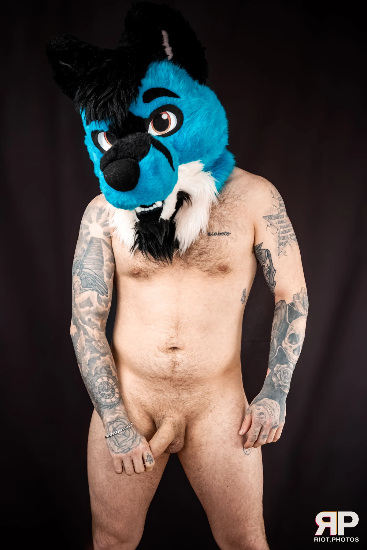 Tyro — furry & pup photography by Fluffy Riot — photo 15