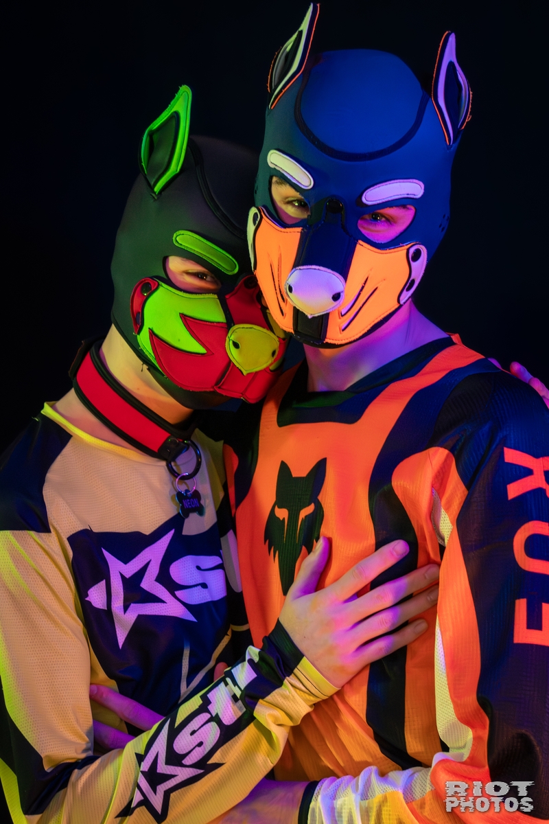 2025-11-22 Taro,Neon-004.jpg